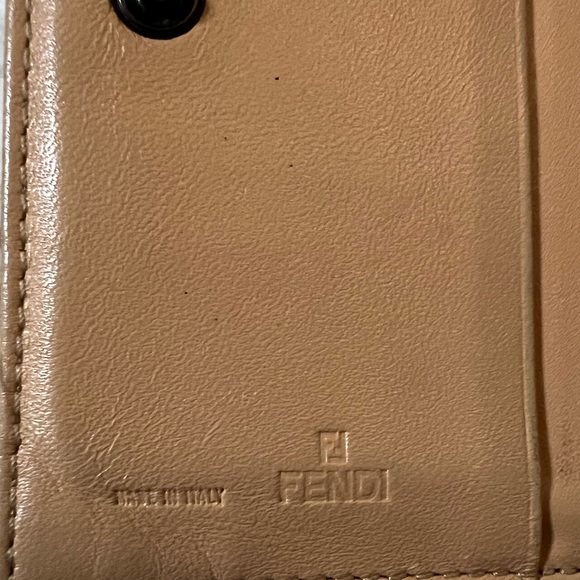 Authentic Vintage Fendi Zucchino Bifold Wallet - Picture 11 of 11